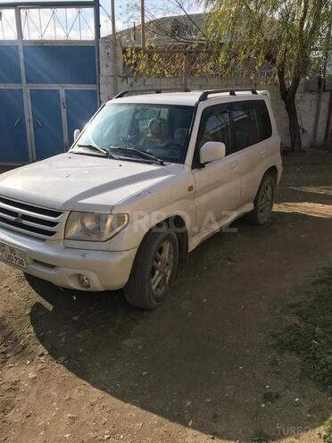 Mitsubishi Pajero io 2002, 226,000 km - 1.8 l - Bakı