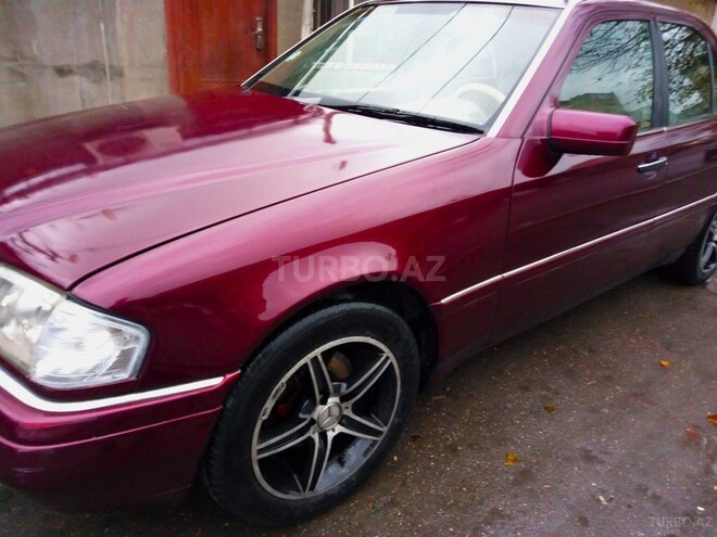 Mercedes C 220 1996, 370,000 km - 2.2 л - Bakı