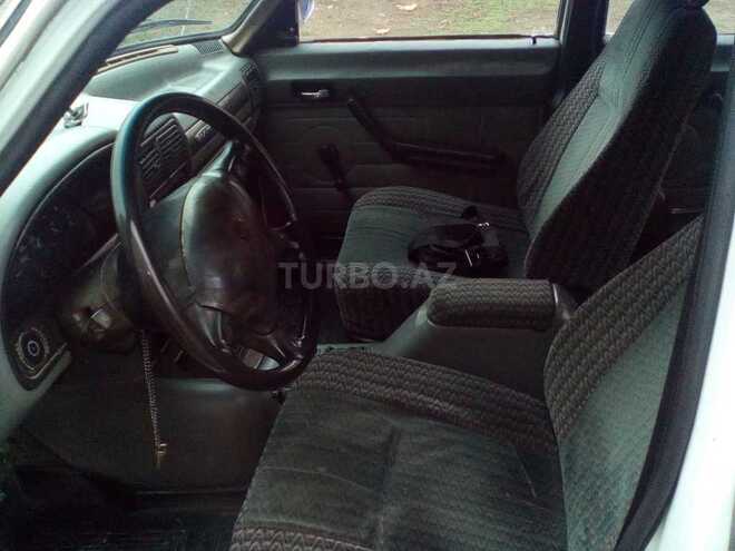 GAZ 3110 1997, 200,000 km - 2.3 l - Gəncə