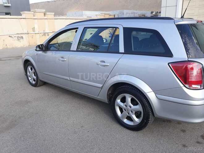 Opel Astra 2006, 110,000 km - 1.5 л - Bakı