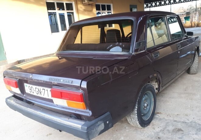 LADA (VAZ) 2107 2009, 98,340 km - 1.6 l - Saatlı