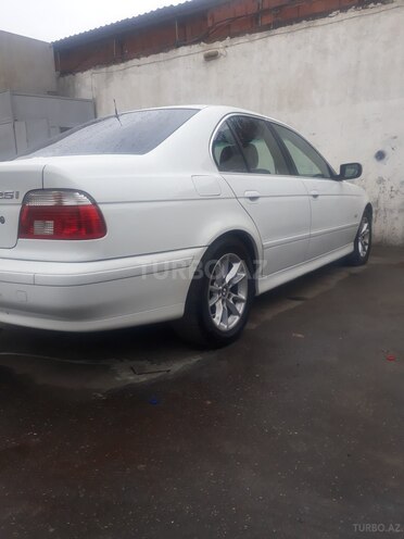 BMW 525 2002, 180,000 km - 2.5 l - Bakı
