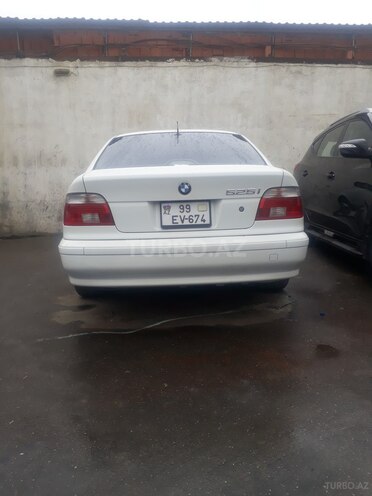 BMW 525 2002, 180,000 km - 2.5 l - Bakı