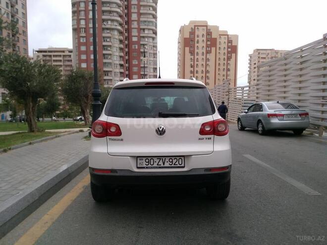 Volkswagen Tiguan 2011, 95,600 km - 1.8 l - Bakı