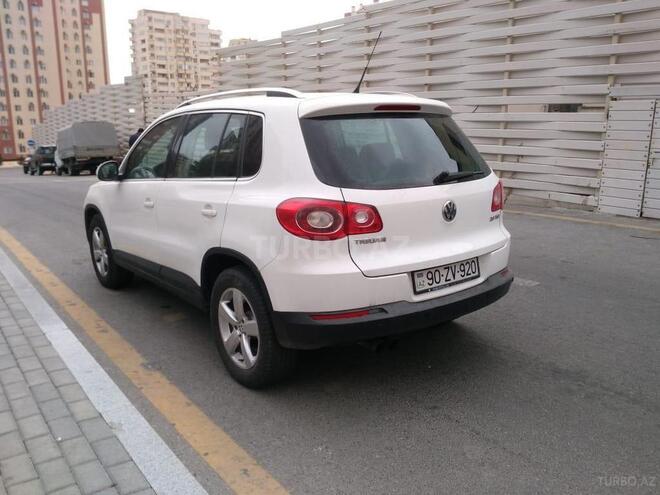 Volkswagen Tiguan 2011, 95,600 km - 1.8 l - Bakı