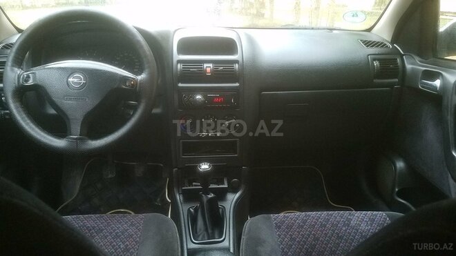 Opel Astra 2000, 300,000 km - 1.6 l - Bakı