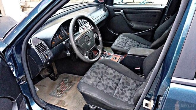 Mercedes C 180 1997, 330,000 km - 1.8 l - Masallı
