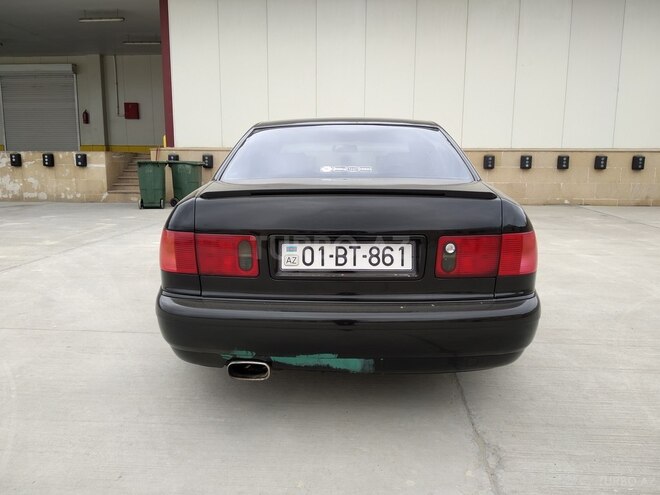 Audi A8 1994, 316,000 km - 2.8 л - Bakı