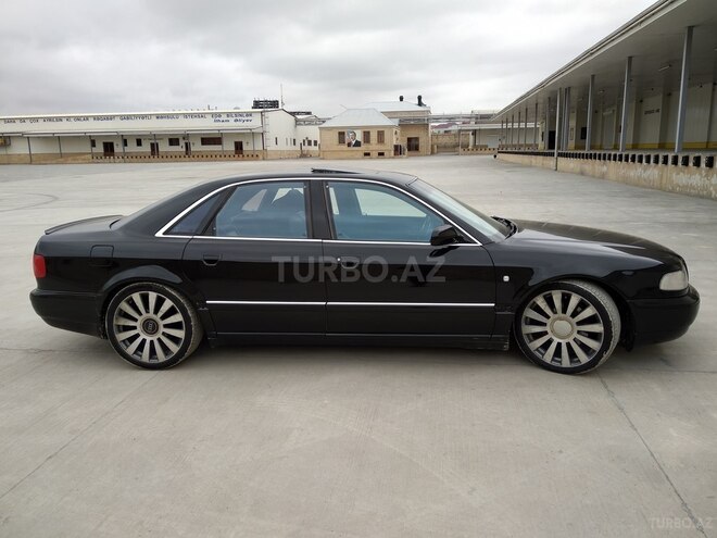 Audi A8 1994, 316,000 km - 2.8 л - Bakı