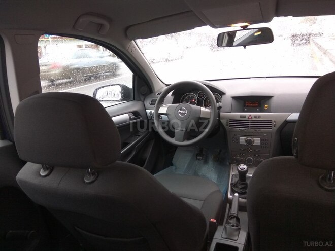 Opel Astra 2006, 167,900 km - 1.3 l - Bakı