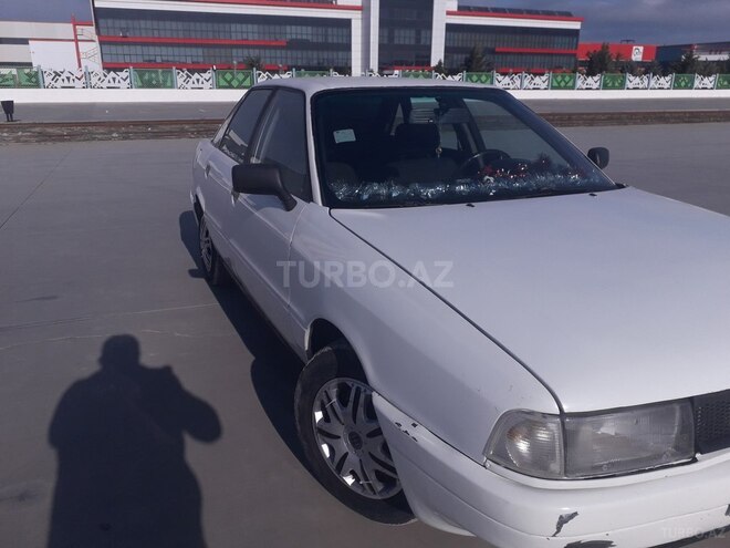 Audi 80 1987, 225,000 km - 1.8 l - Sumqayıt
