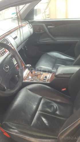 Mercedes E 270 2000, 370,000 km - 2.7 l - Bakı