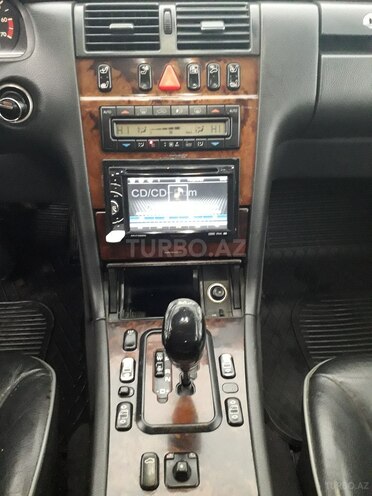 Mercedes E 320 2000, 269,832 km - 3.2 l - Sumqayıt