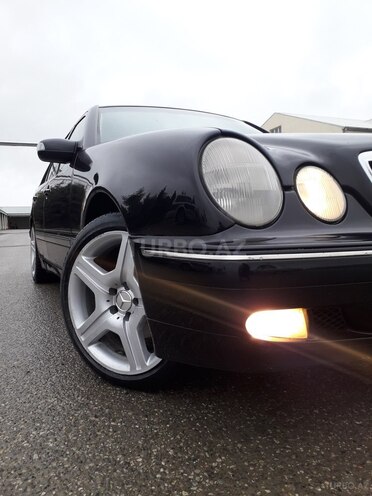 Mercedes E 320 2000, 269,832 km - 3.2 l - Sumqayıt