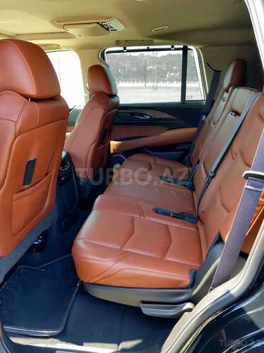 Cadillac Escalade 2015, 5,300 km - 6.2 l - Bakı