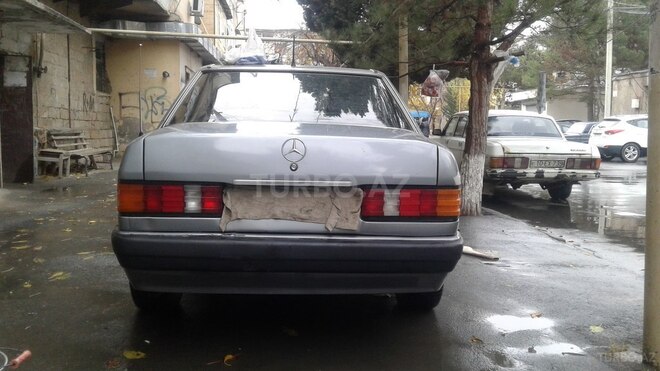 Mercedes 190 1991, 325,682 km - 2.0 л - Bakı