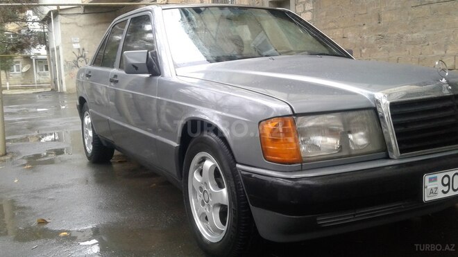 Mercedes 190 1991, 325,682 km - 2.0 л - Bakı
