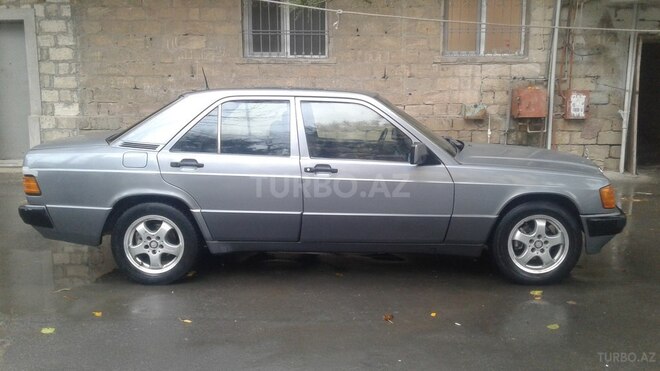 Mercedes 190 1991, 325,682 km - 2.0 л - Bakı