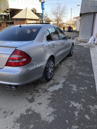Mercedes E 240 2002, 273,000 km - 2.6 l - Bakı