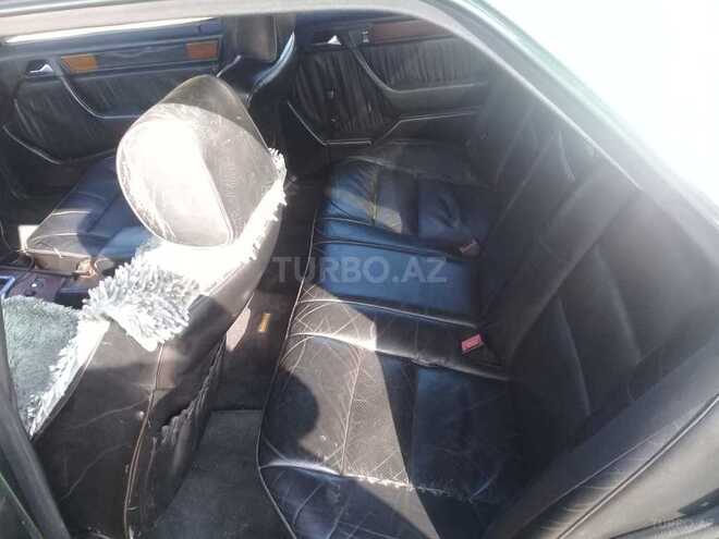 Mercedes E 300 1995, 188,430 km - 3.0 l - Bakı
