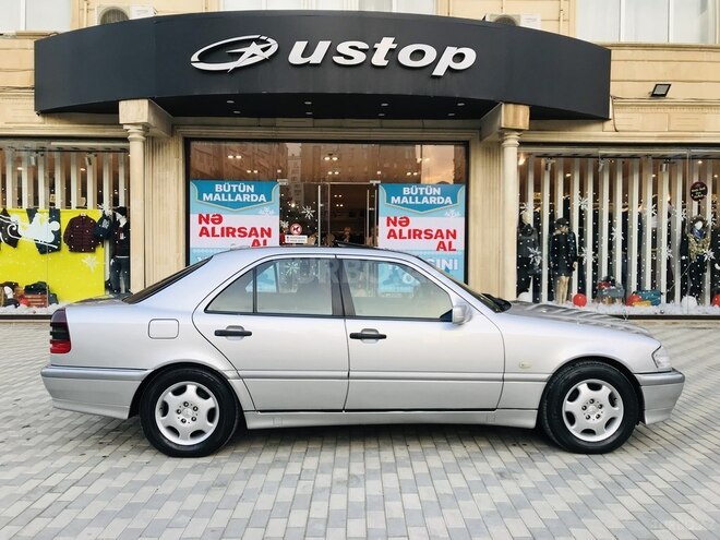 Mercedes C 240 1998, 181,500 km - 2.4 l - Bakı