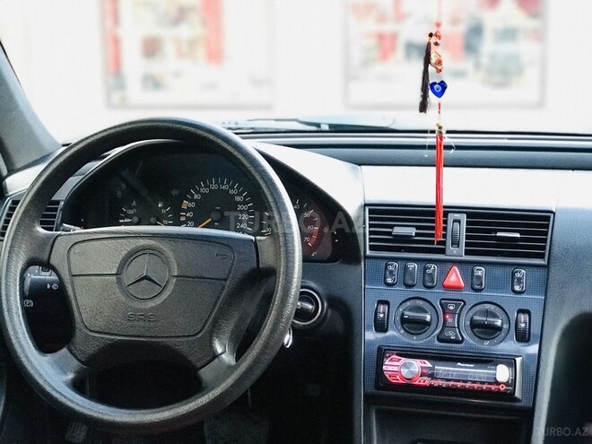 Mercedes C 240 1998, 181,500 km - 2.4 l - Bakı
