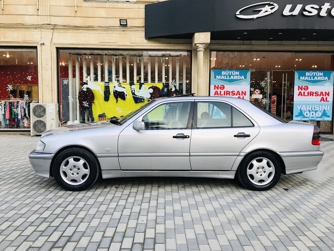 Mercedes C 240 1998, 181,500 km - 2.4 l - Bakı
