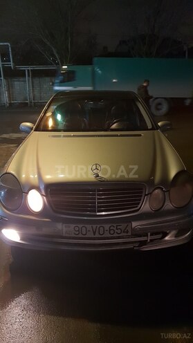 Mercedes E 270 2003, 330,500 km - 2.7 l - Bakı