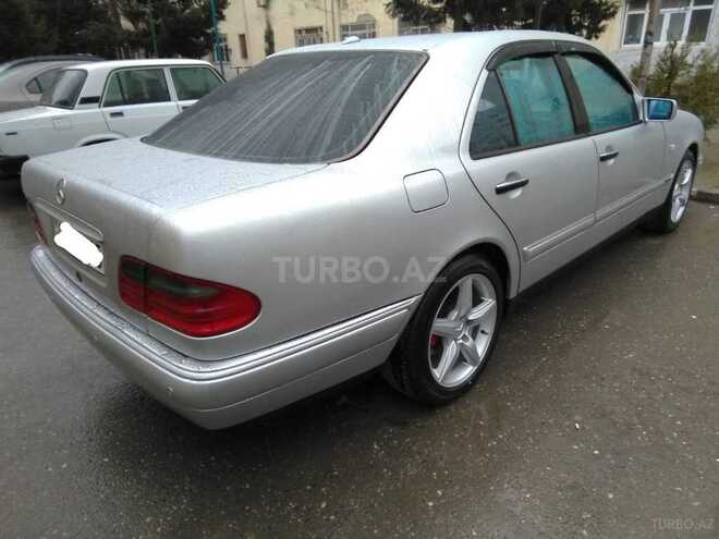 Mercedes E 240 1998, 215,000 km - 2.4 l - Sumqayıt