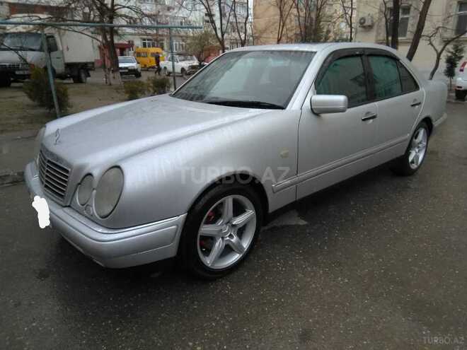 Mercedes E 240 1998, 215,000 km - 2.4 l - Sumqayıt