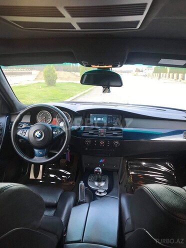 BMW M5 2006, 101,000 km - 5.0 l - Zaqatala