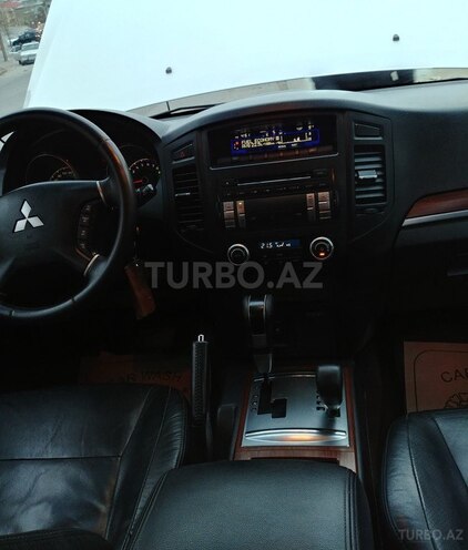 Mitsubishi Pajero 2008, 181,000 km - 3.0 l - Bakı