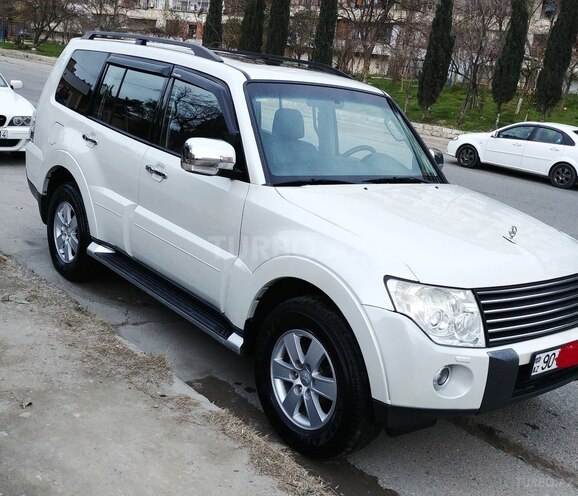 Mitsubishi Pajero 2008, 181,000 km - 3.0 l - Bakı