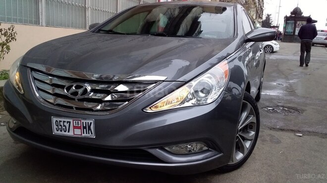 Hyundai Solaris 2013, 61,990 km - 2.0 l - Bakı
