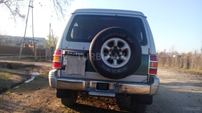 Mitsubishi Pajero 1993, 309,458 km - 2.5 l - Mingəçevir
