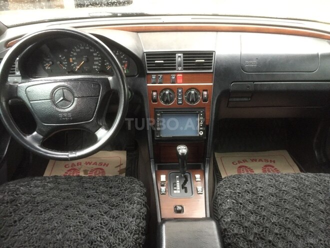 Mercedes C 220 1995, 168,000 km - 2.2 l - Bakı