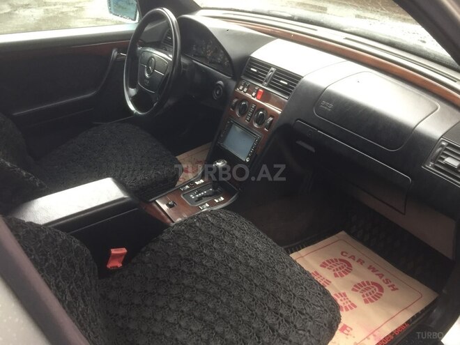 Mercedes C 220 1995, 168,000 km - 2.2 l - Bakı