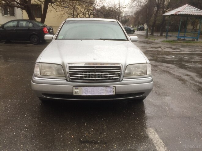 Mercedes C 220 1995, 168,000 km - 2.2 l - Bakı