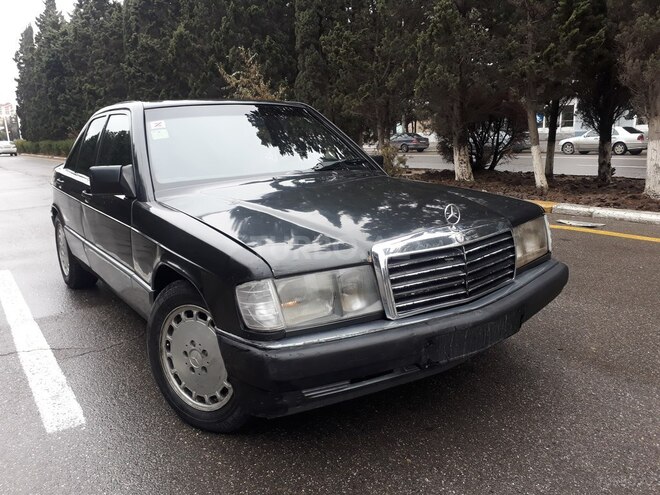 Mercedes 190 1991, 243,000 km - 1.8 л - Sumqayıt