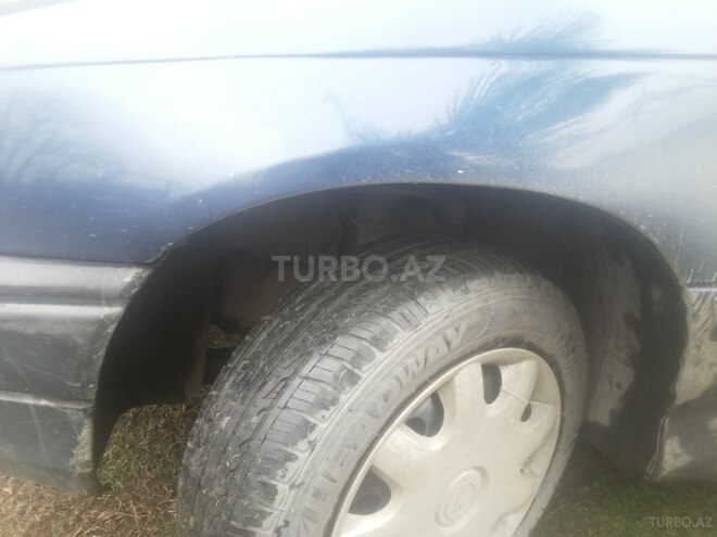 Opel Astra 1994, 289,000 km - 0.2 l - Zaqatala