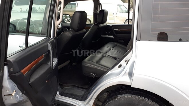 Mitsubishi Pajero 2007, 191,000 km - 3.0 l - Bakı