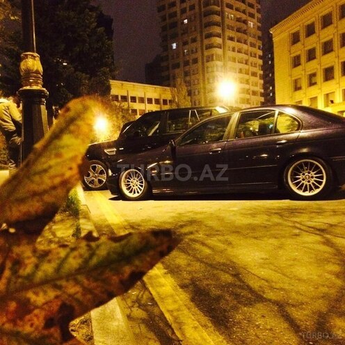 BMW 528 1996, 390,000 km - 2.8 l - Bakı