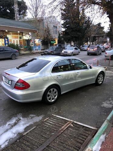 Mercedes E 220 2007, 191,000 km - 2.2 л - Bakı