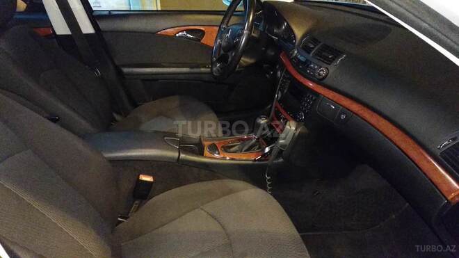 Mercedes E 220 2007, 191,000 km - 2.2 л - Bakı