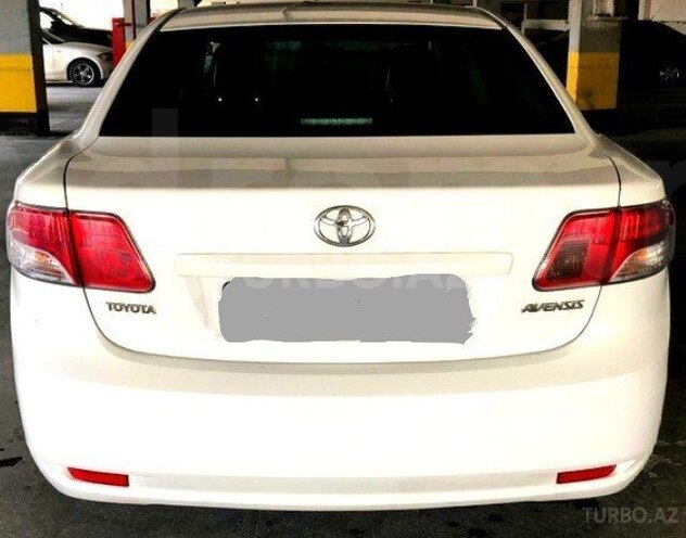Toyota Avensis 2009, 198,300 km - 2.0 л - Gəncə