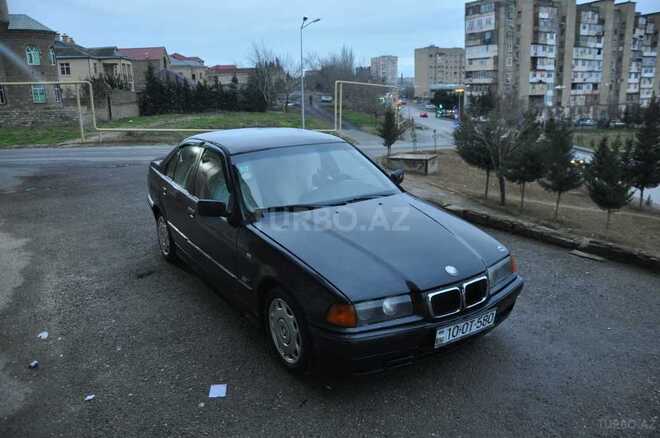 BMW 318 1995, 225,000 km - 1.8 л - Bakı