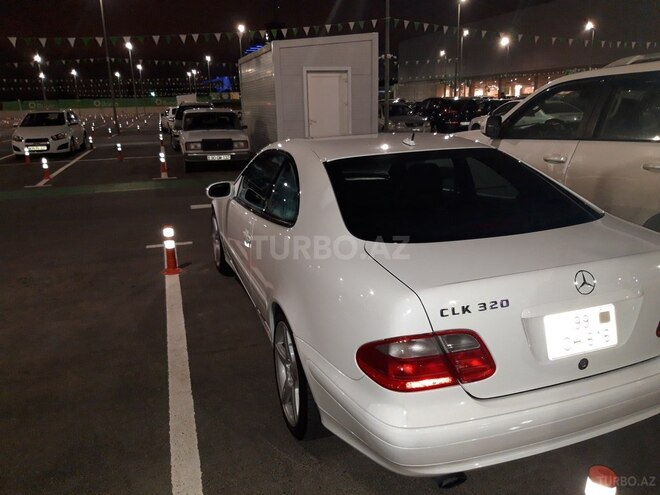 Mercedes CLK 320 1999, 142,000 km - 0.3 л - Bakı
