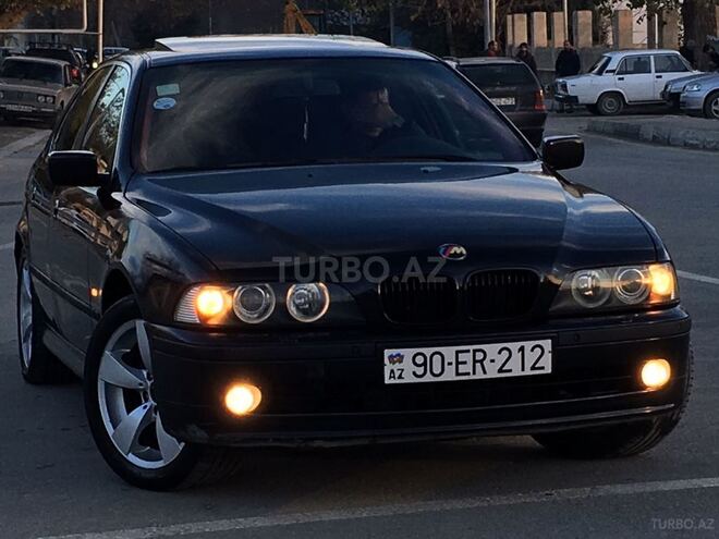 BMW 530 2002, 350,000 km - 2.5 л - Yevlax