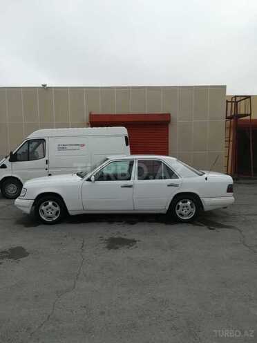Mercedes E 230 1991, 298,935 km - 2.3 l - Bakı