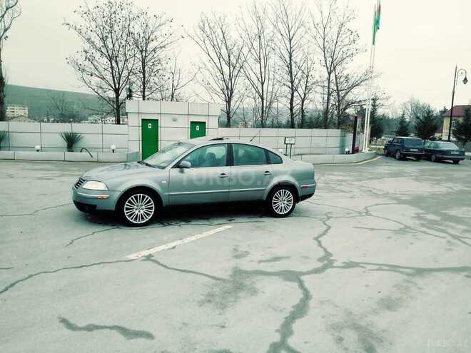 Volkswagen Passat 2003, 152,000 km - 1.8 l - Şamaxı
